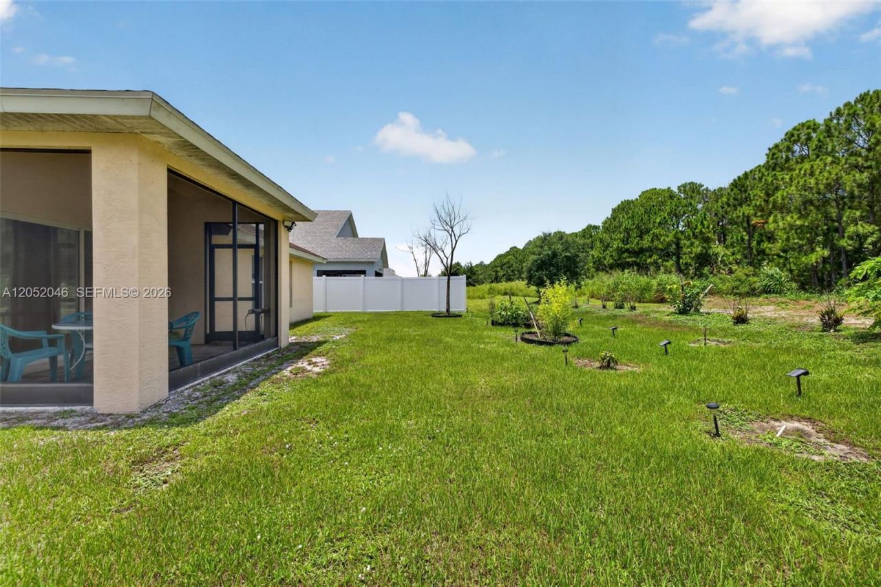 9760 Palm Breezes Dr , Fort Pierce, FL 34945 Photo
