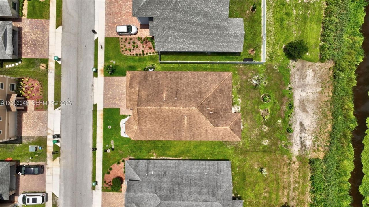 9760 Palm Breezes Dr , Fort Pierce, FL 34945 Photo