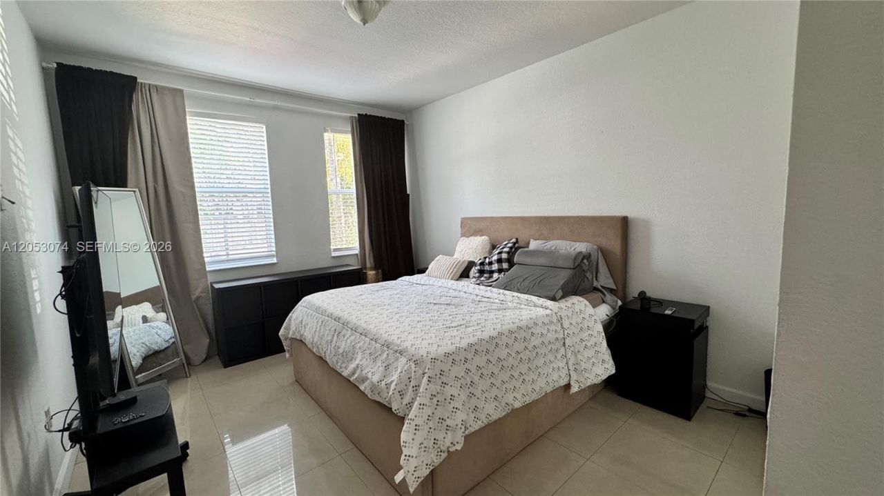11461 NW 76th St, Unit 11461, Doral, FL 33178 Photo