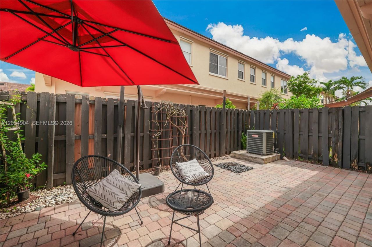 12819 SW 133rd St , Miami, FL 33186 Photo