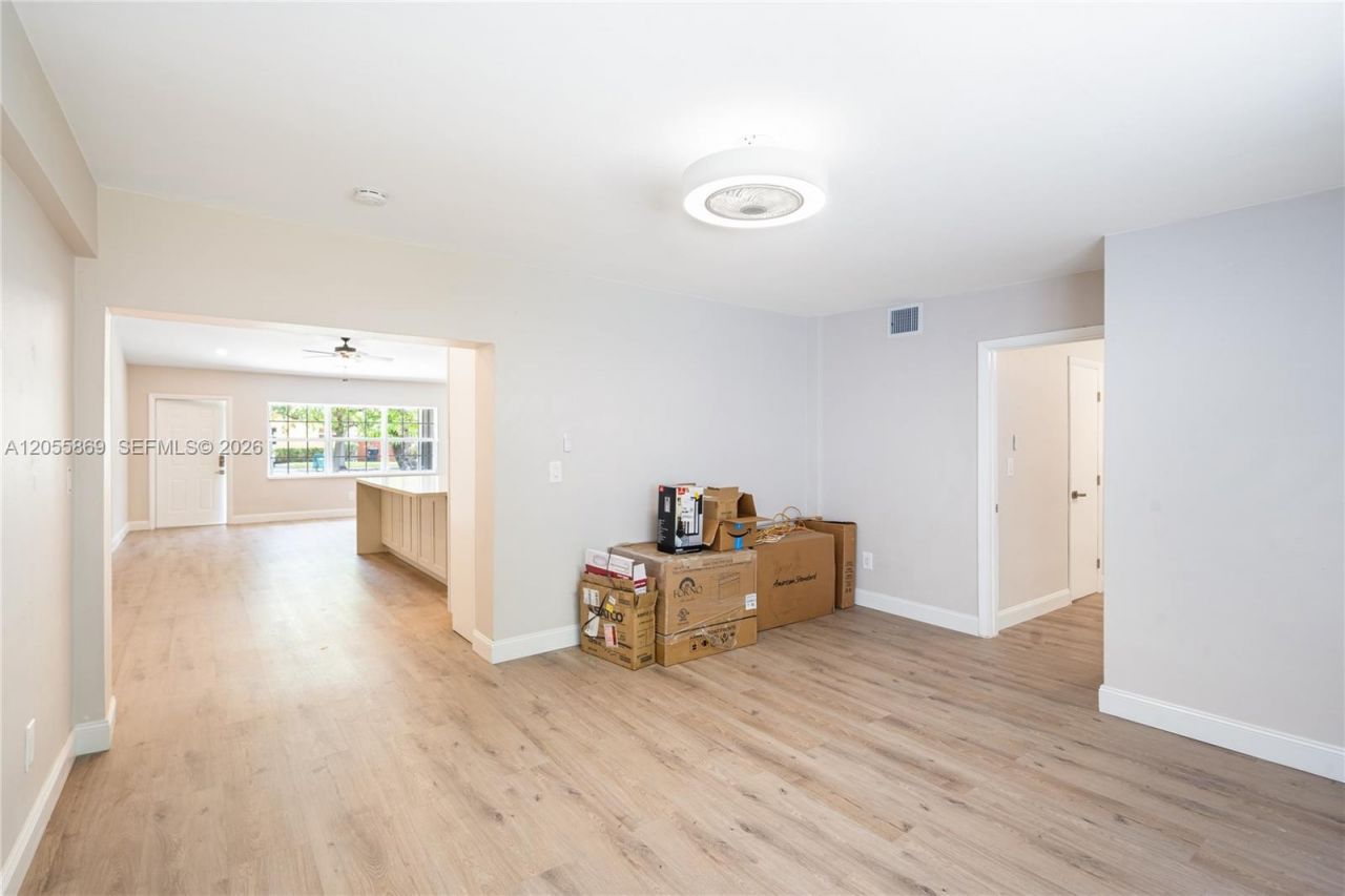11511 SW 81st Rd , Unit 11511, Pinecrest, FL 33156 Photo