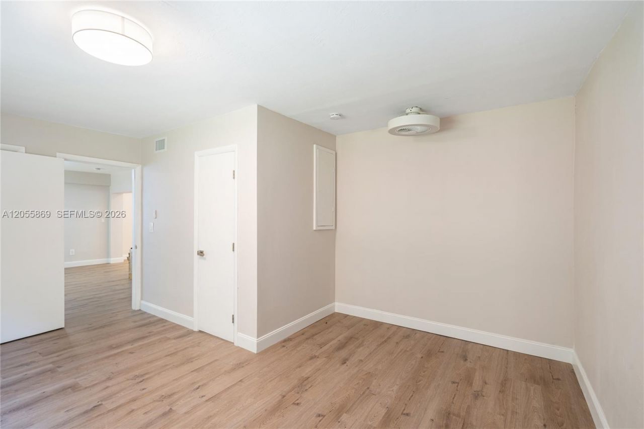 11511 SW 81st Rd , Unit 11511, Pinecrest, FL 33156 Photo