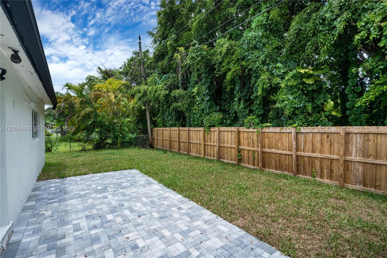 11511 SW 81st Rd , Unit 11511, Pinecrest, FL 33156 Photo