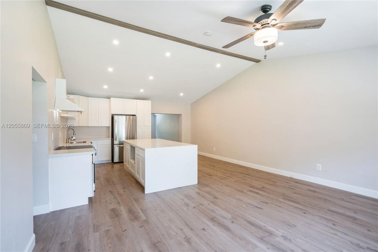11511 SW 81st Rd , Unit 11511, Pinecrest, FL 33156 Photo