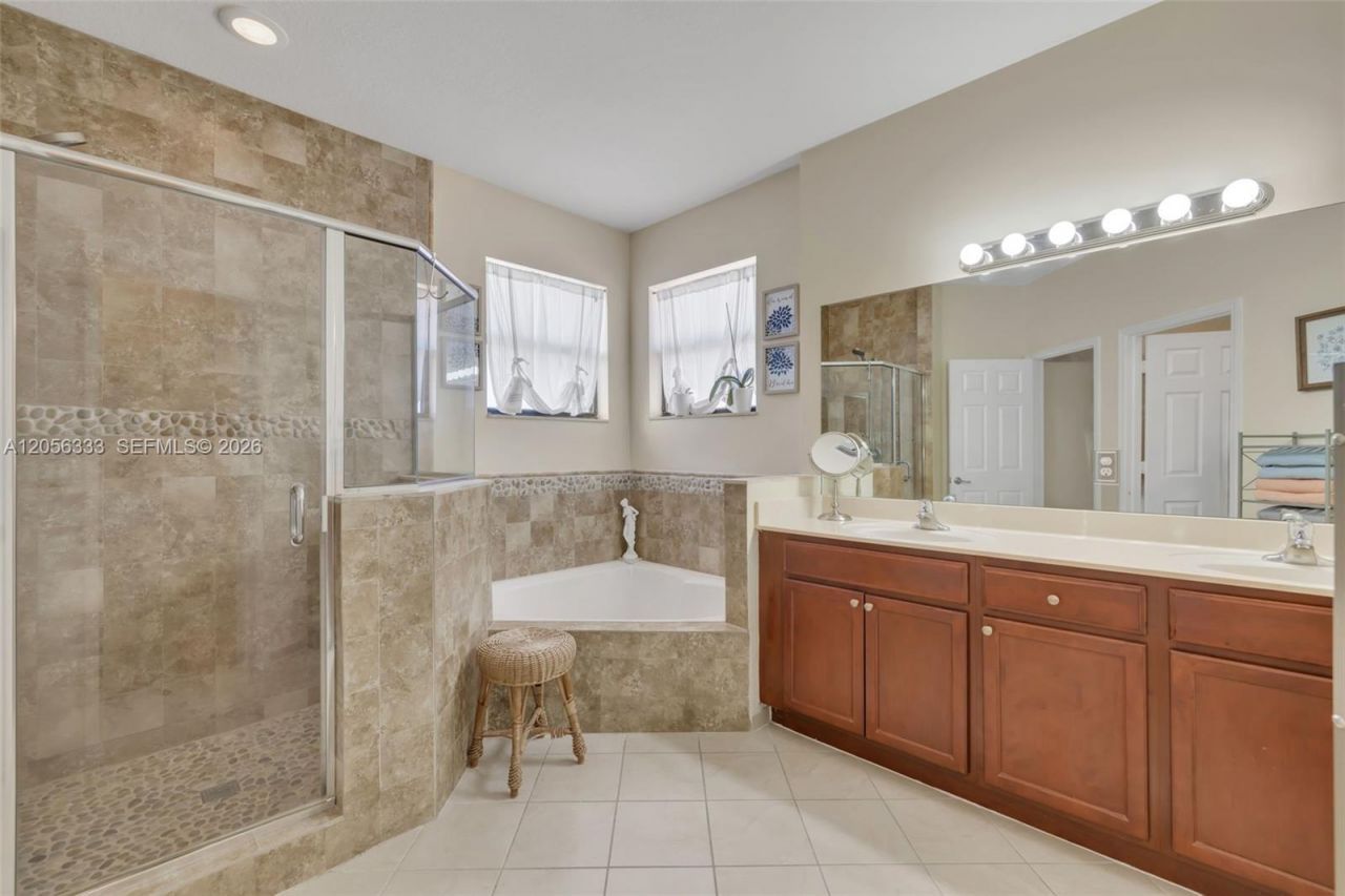 10445 SW 226th St, Cutler Bay, FL 33190 Photo