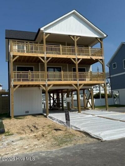 737 Dune Ridge Court, Surf City, NC 28445 Main Photo