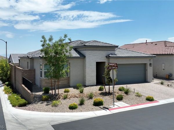 8946 Antora Summit Street , Las Vegas, NV 89166