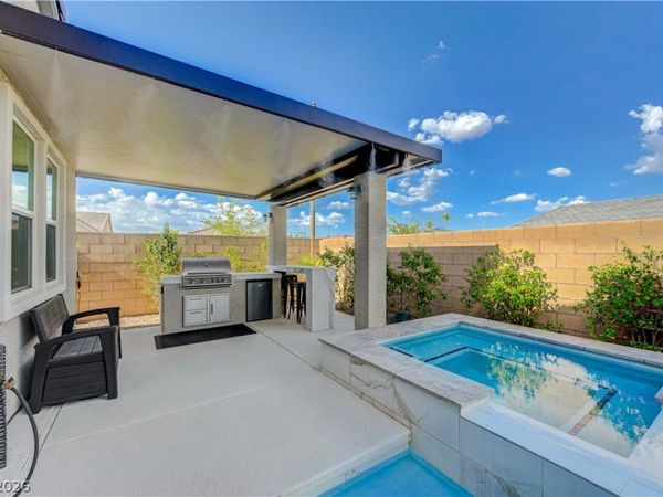 8946 Antora Summit Street, Las Vegas, NV 89166