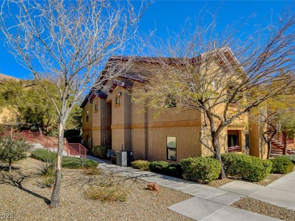 8250 N GRAND CANYON Drive , Unit 2093, Las Vegas, NV 89166