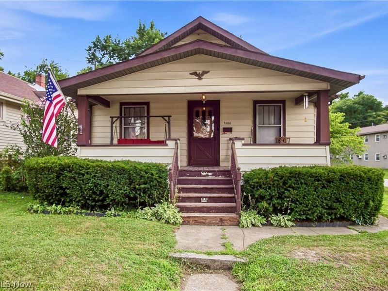 1006 Pershing Road, Zanesville, OH 43701 Photo 1