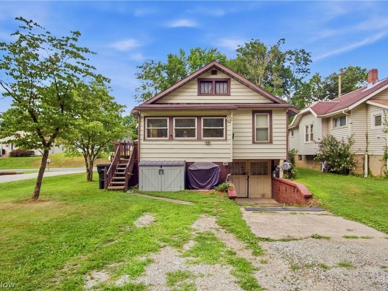 1006 Pershing Road, Zanesville, OH 43701 Photo 5