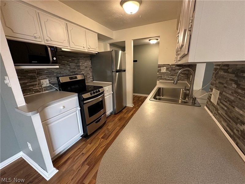21881 River Oaks Drive , Rocky River, OH 44116 Photo 11