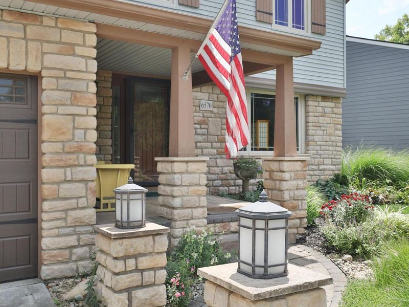6570 Brock Street, Dublin, OH 43017 Photo 3