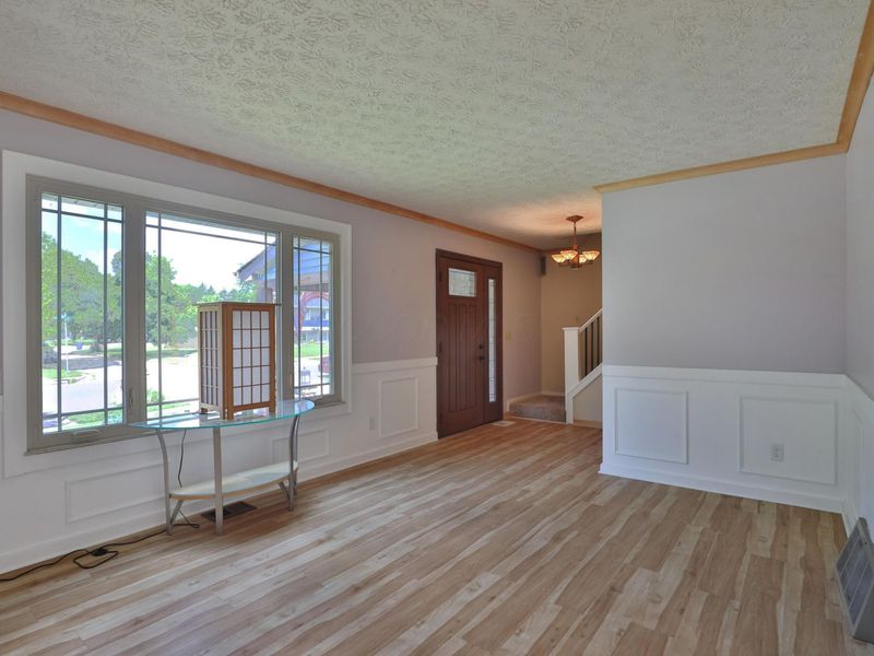 6570 Brock Street, Dublin, OH 43017 Photo 9