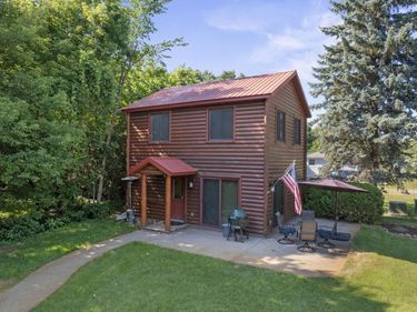 21225 County Road 8, Cold Spring, MN 56320