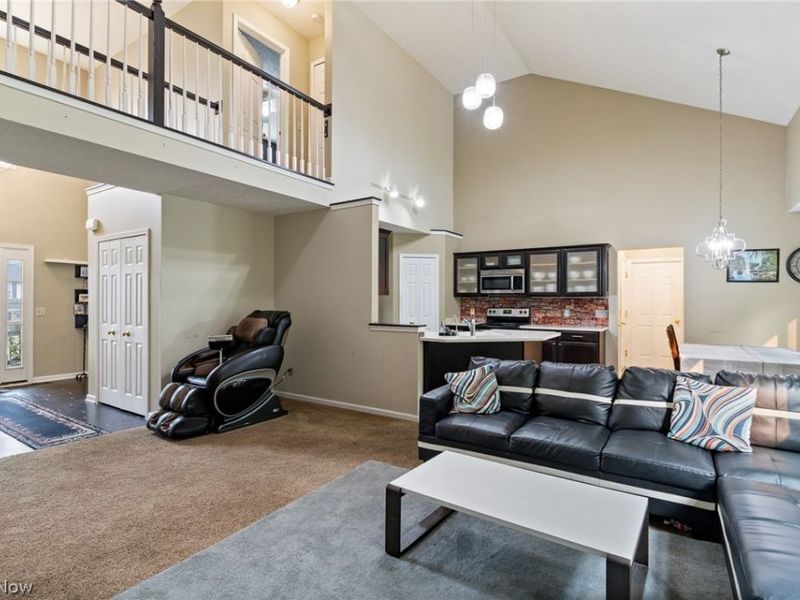 2693 Superior Drive, Uniontown, OH 44685 Photo 6