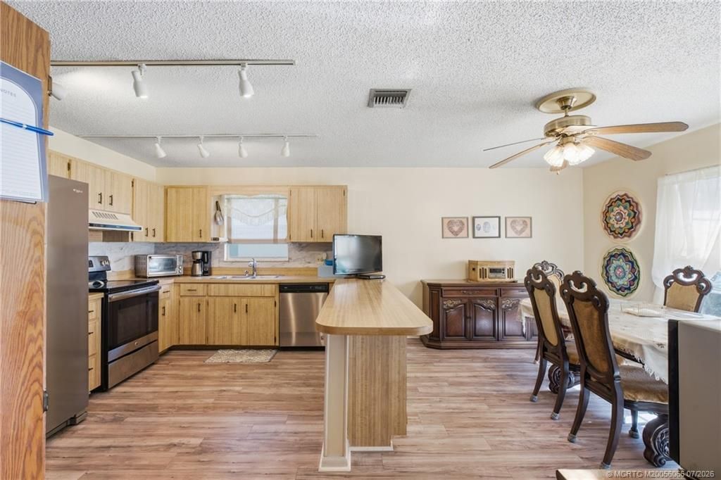 2509 NE 18th Lane, Jensen Beach, FL 34957 Photo