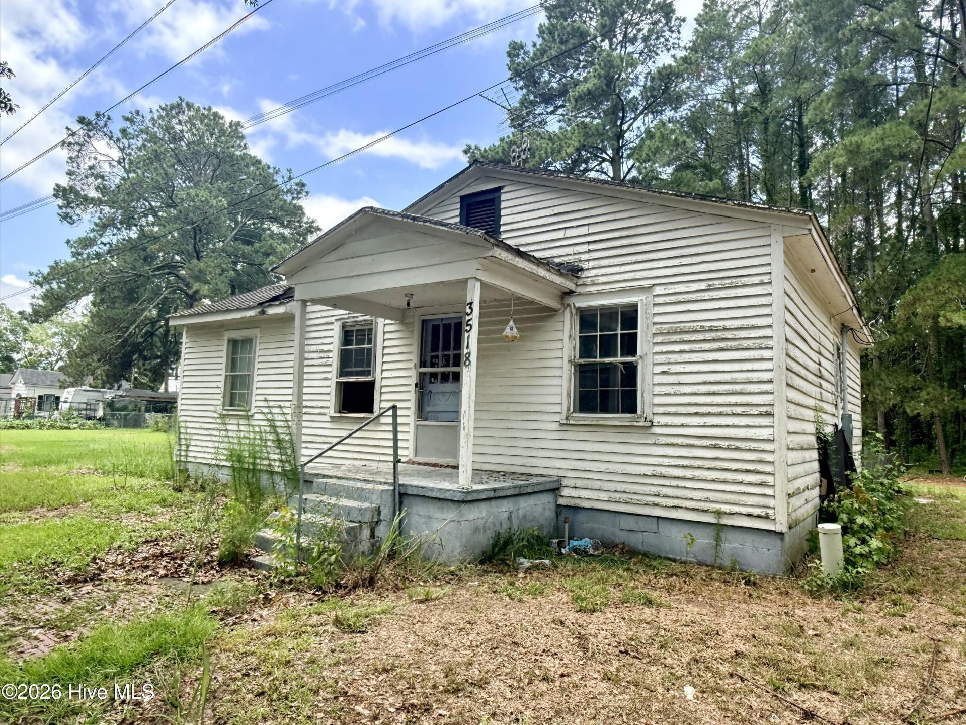 3518 N Stamper Street, Fountain, NC 27829 Main Photo