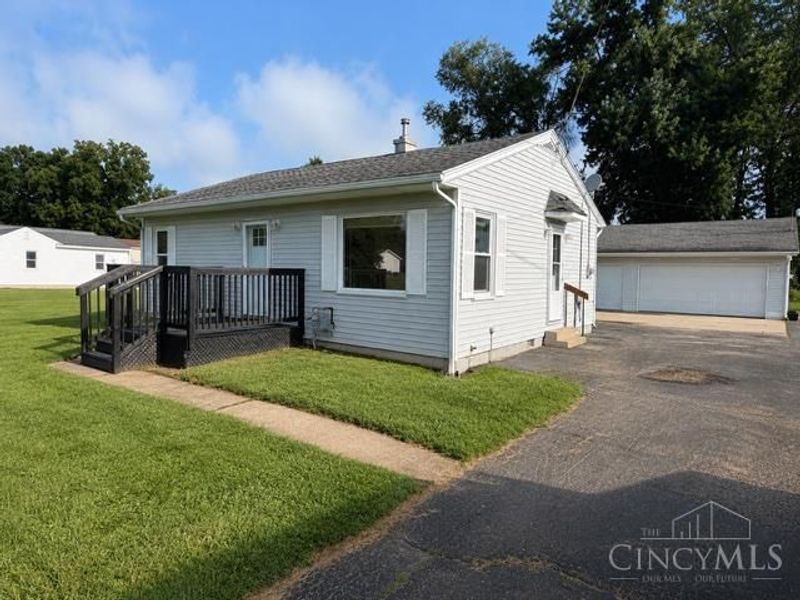 134 Fairview Drive, Carlisle, OH 45005 Photo 1