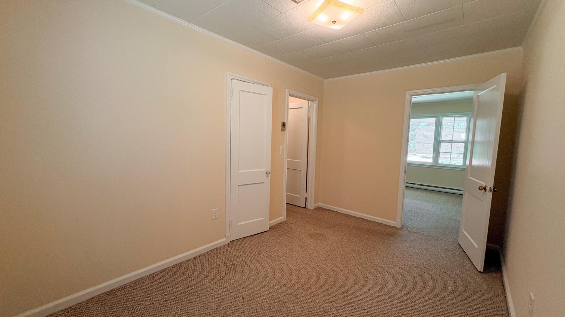 208 George Street Photo 26