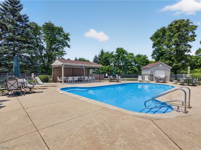 695 E Western Reserve Road , Unit 2003, Poland, OH 44514 Photo 30