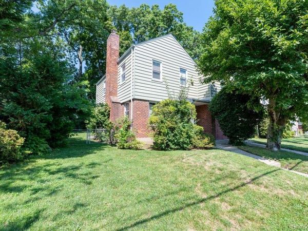 79-38 Bell Boulevard , Hollis Hills, NY 11364