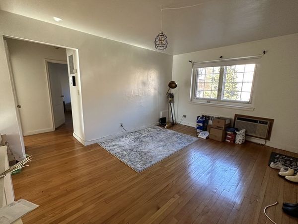 24 St. Paul Street, Unit 4, Brookline, MA 02446