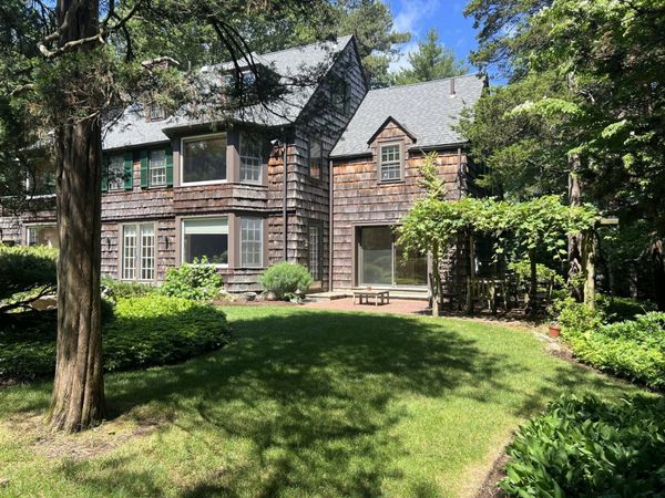 130 Marsh St, Unit 1, Belmont, MA 02478