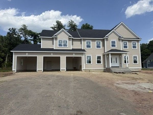 10A Happy Acres Lane, East Longmeadow, MA 01028