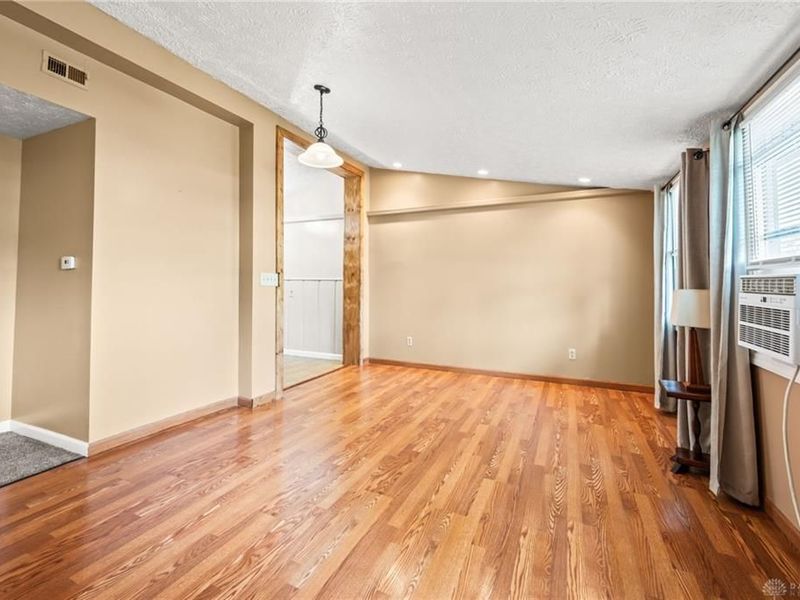 1516 Pershing Avenue, Middletown, OH 45044 Photo 4