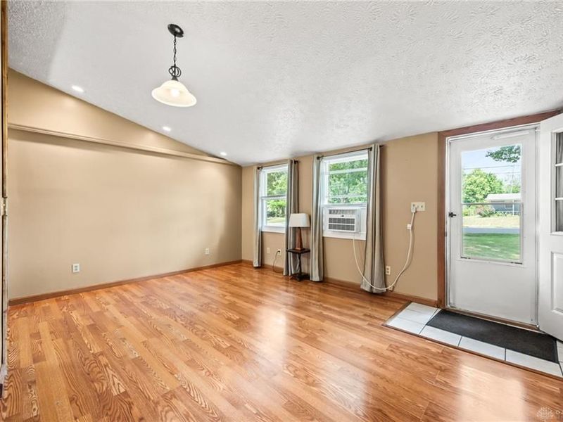 1516 Pershing Avenue, Middletown, OH 45044 Photo 5