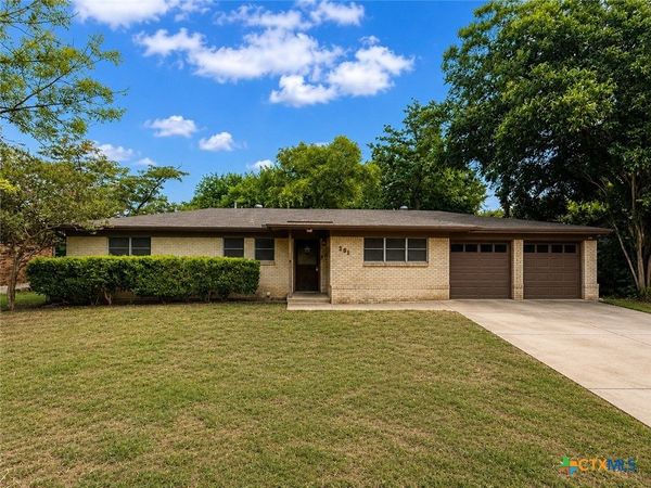 101 E Xavier Avenue , Temple, TX 76501