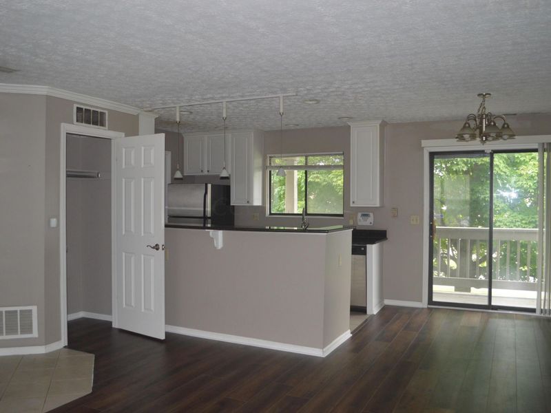 2744 Greystone Drive , Unit GD2744, Columbus, OH 43220 Photo 1
