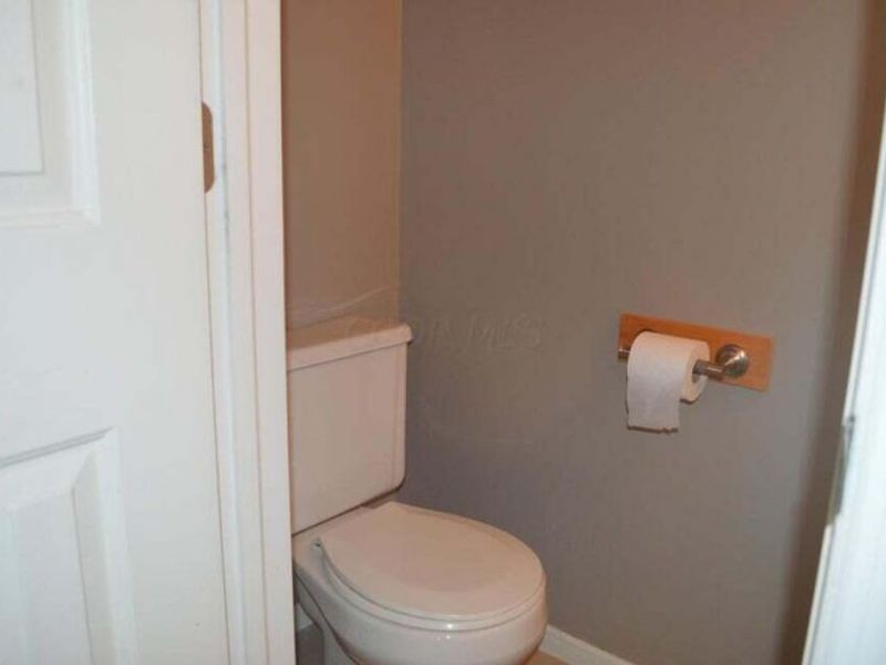 2744 Greystone Drive , Unit GD2744, Columbus, OH 43220 Photo 28
