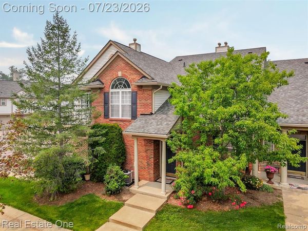 3570 Tremonte Circle S, Oakland Twp, MI 48306