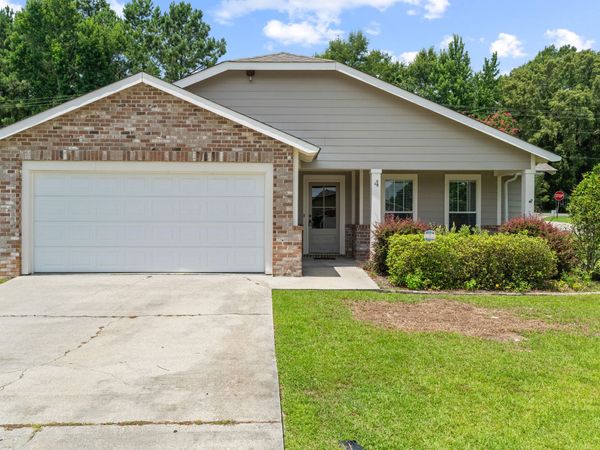 4 S Ambrose, Hattiesburg, MS 39402