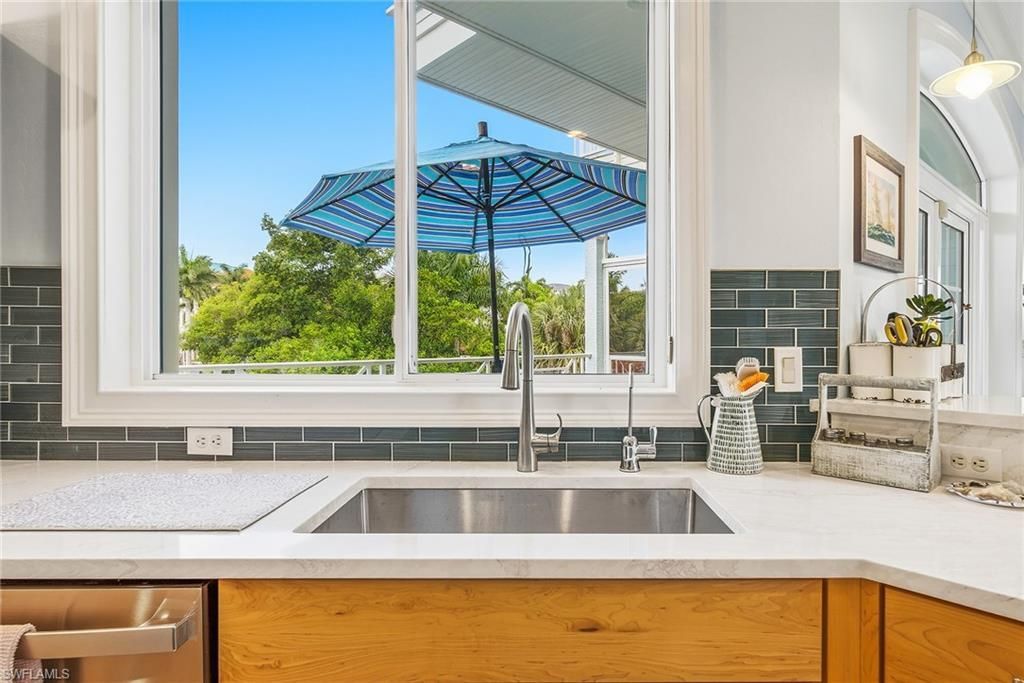 98 Southport Cv , Bonita Springs, FL 34134 Photo