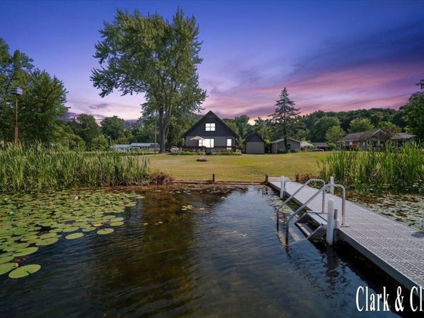 3050 Thorpe Drive, Delton, MI 49046
