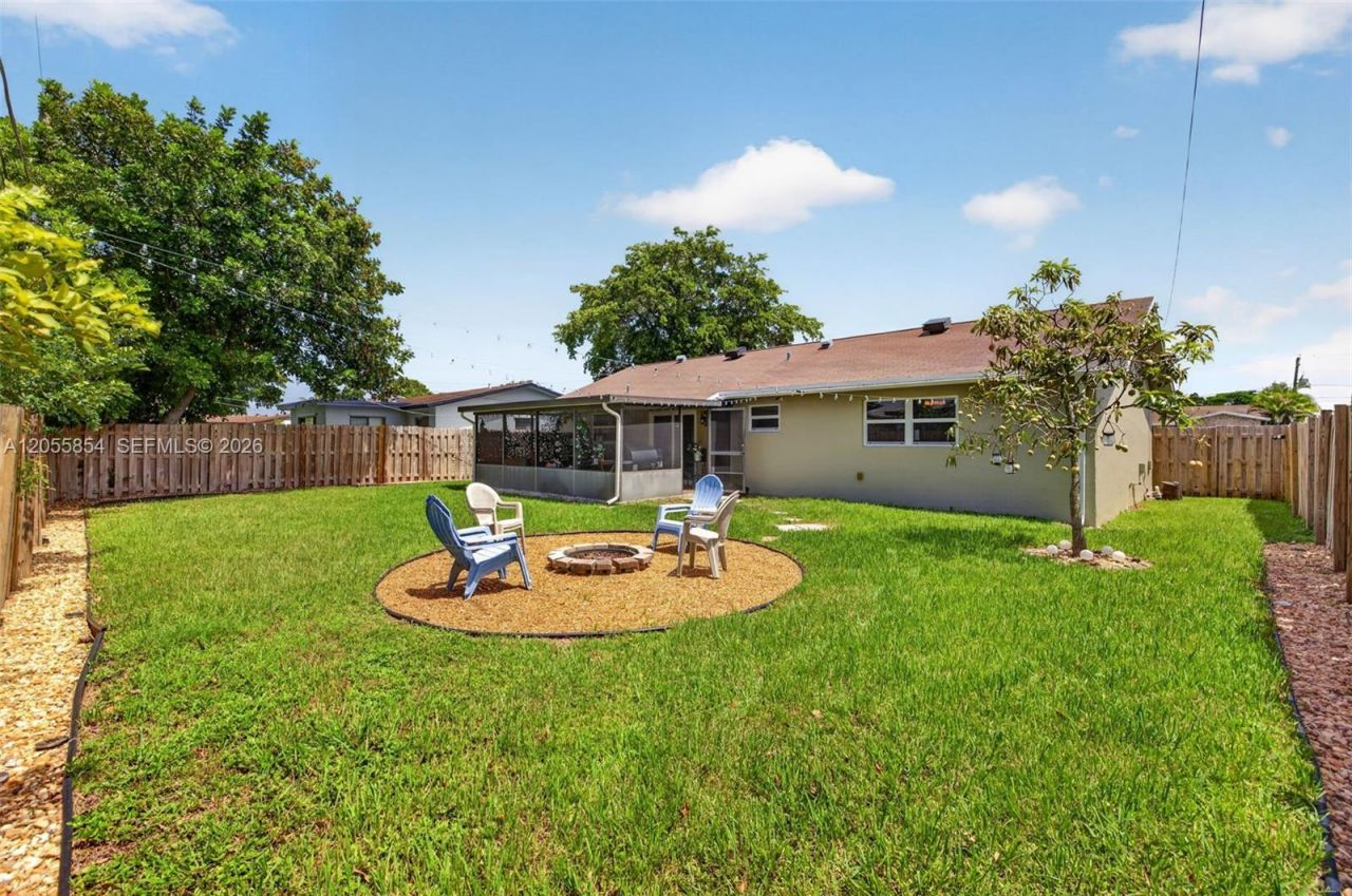 11371 NW 37th Pl , Sunrise, FL 33323 Photo