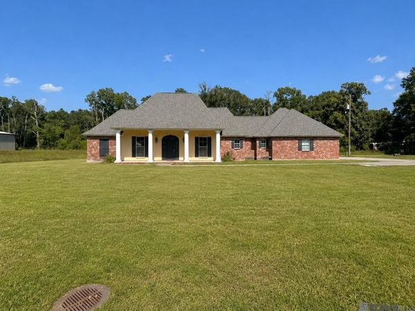 10234 Harrell Ln, Denham Springs, LA 70726