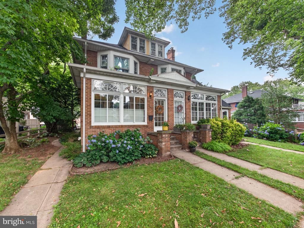 2445 W ALLEN STREET , ALLENTOWN, PA 18104