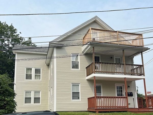 10 Fifth Ave, Unit 2, Webster, MA 01570