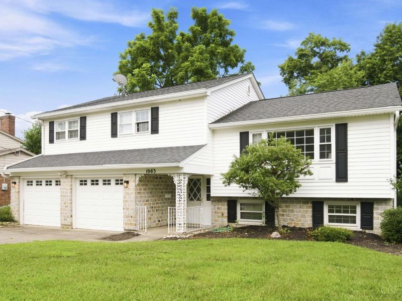 1063 Tahoe Terrace, Delhi Twp, OH 45238 Photo 2