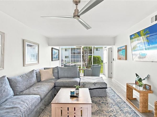 1417 Chesapeake AVE, Unit 106, NAPLES, FL 34102