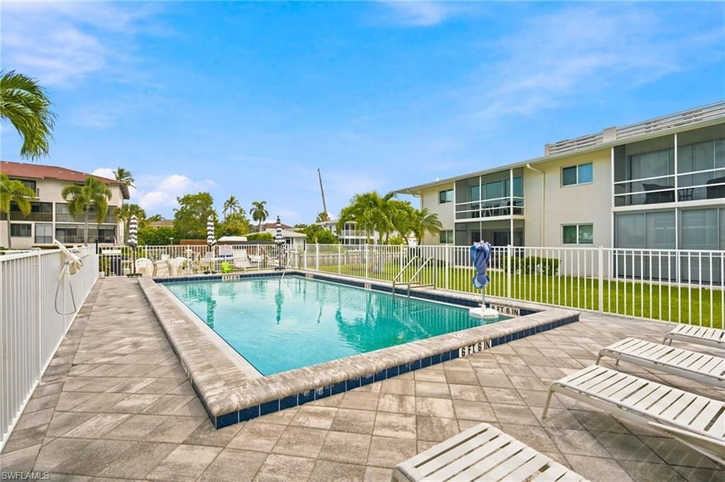 1417 Chesapeake Ave, Unit 106, Naples, FL 34102 Photo