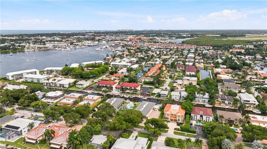 1417 Chesapeake Ave, Unit 106, Naples, FL 34102 Photo