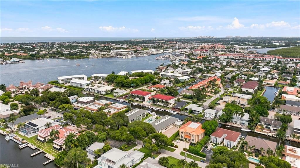 1417 Chesapeake Ave, Unit 106, Naples, FL 34102 Photo