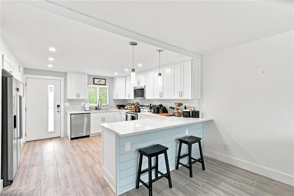 1417 Chesapeake Ave, Unit 106, Naples, FL 34102 Photo