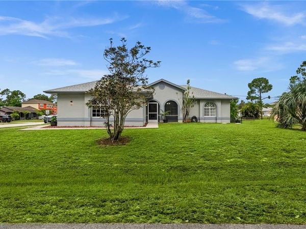 17448 Arizona RD , FORT MYERS, FL 33967