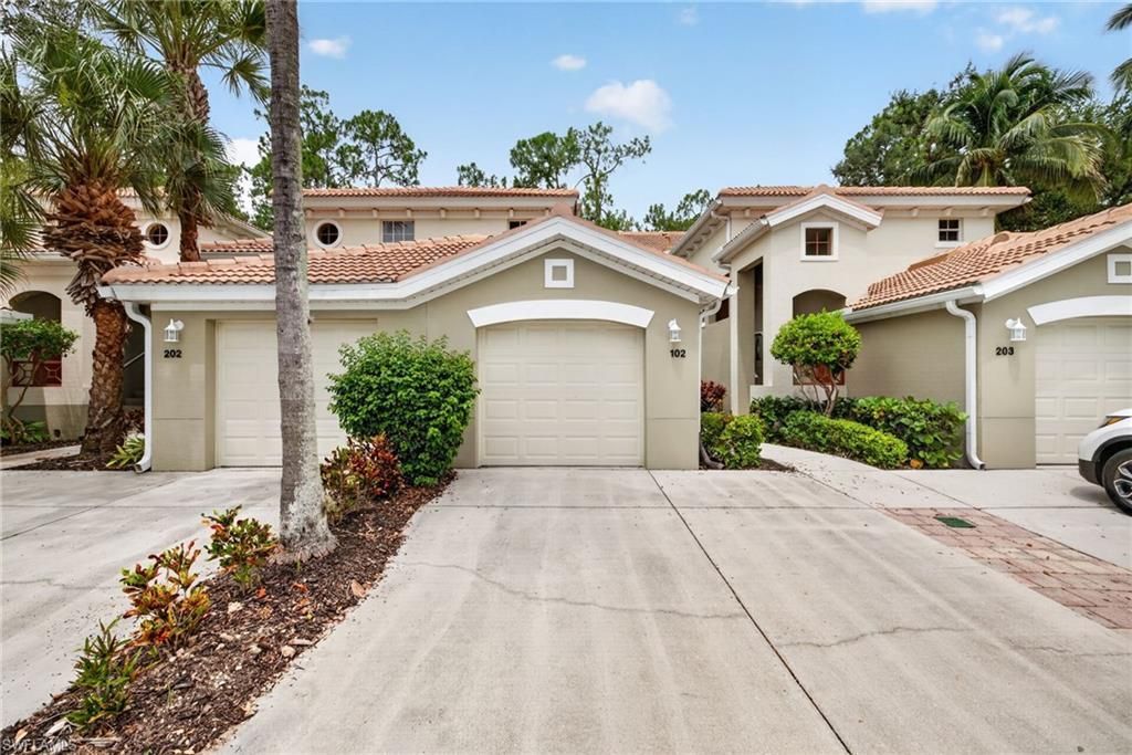1672 Tarpon Bay Dr S, Unit 102, Naples, FL 34119 Photo
